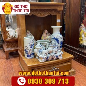 Bàn thờ Thần Tài Thổ Địa gỗ đỏ