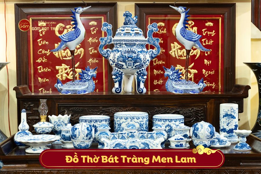 Bộ đồ thờ gia tiên men lam